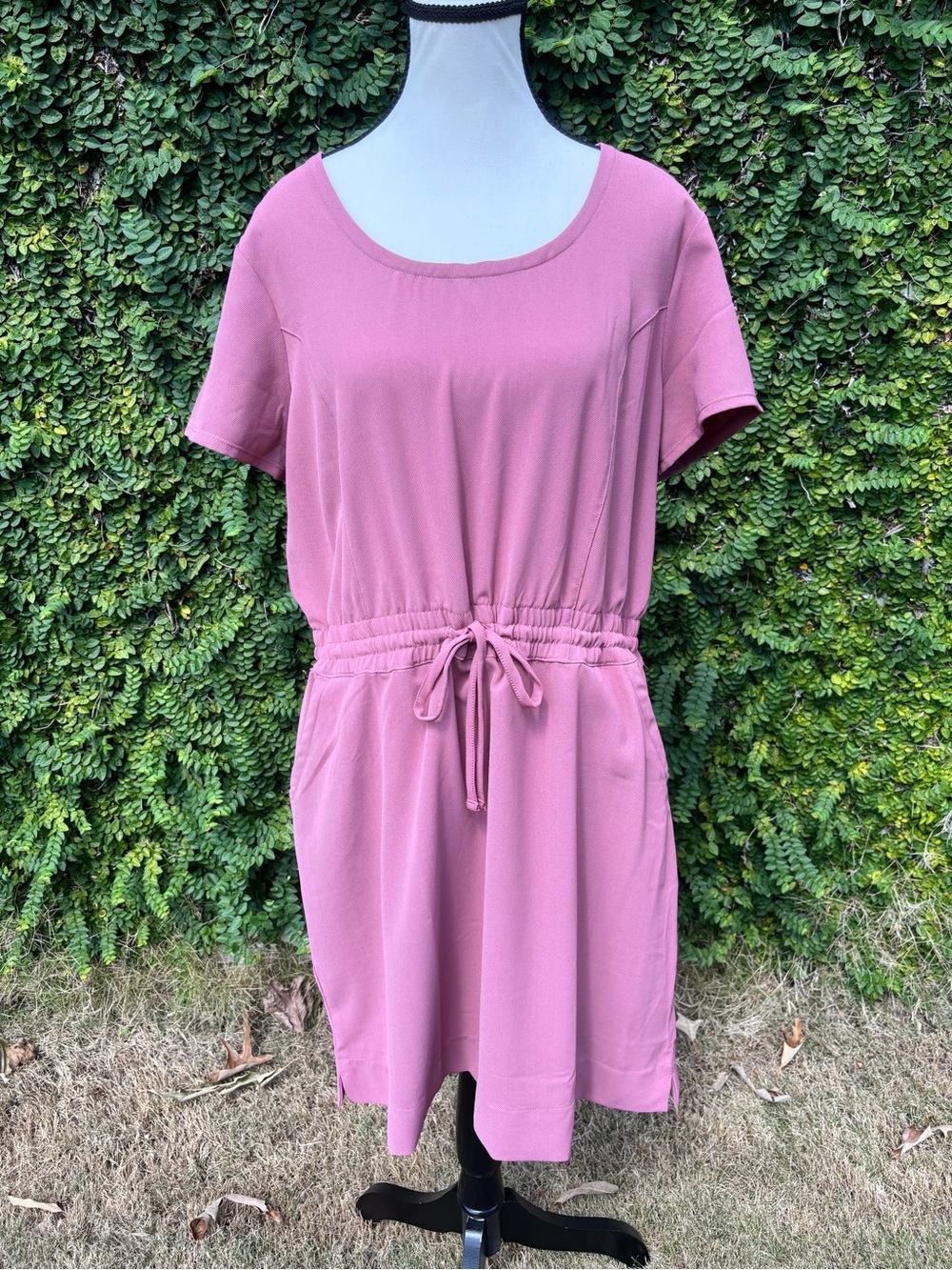 Everyday Size L Scoop Neck Drawstring Waist Dress Dusty Rose Pockets 36in L